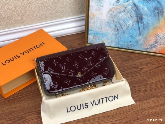 Frstbag ru POCHETTE VUITTON LOUIS FÉLICIE 0730